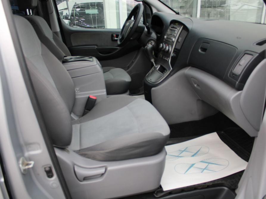 Hyundai H-1 II Москва  - изображение 19
