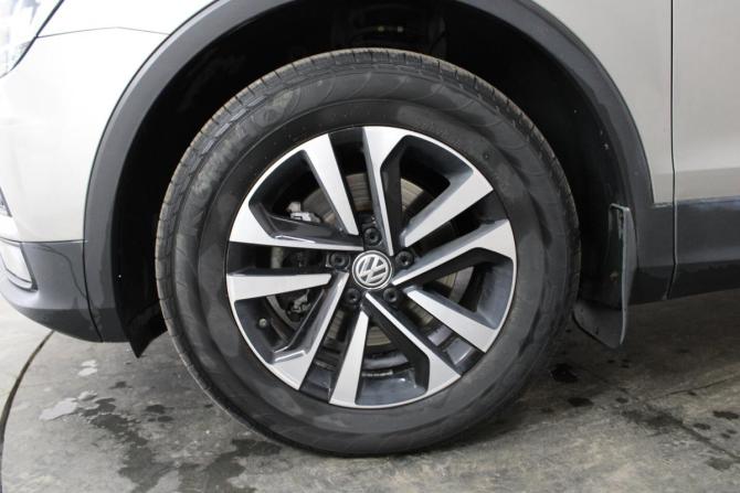 Volkswagen Tiguan II с пробегом 2020 года, цена 1 884 000 рублей, 180949 км, внедорожник, Автокод Объявления