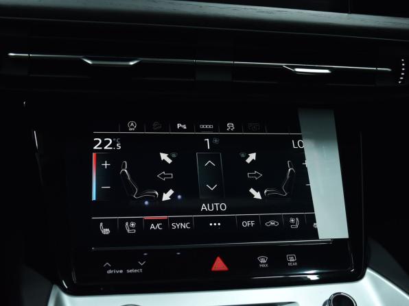 Audi Q6 с пробегом 2026 года, цена 6 554 995 рублей, 29 км, внедорожник, Автокод Объявления