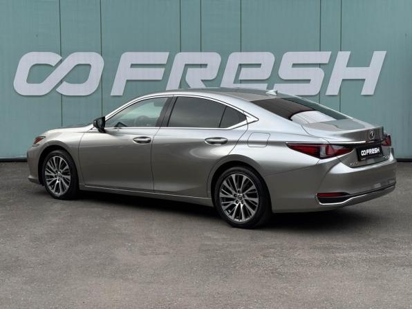 Lexus ES VII Рестайлинг с пробегом 2021 года, цена 4 349 000 рублей, 121709 км, седан, Автокод Объявления