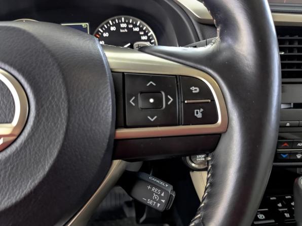 Lexus RX IV Рестайлинг с пробегом 2021 года, цена 5 590 000 рублей, 63534 км, внедорожник, Автокод Объявления
