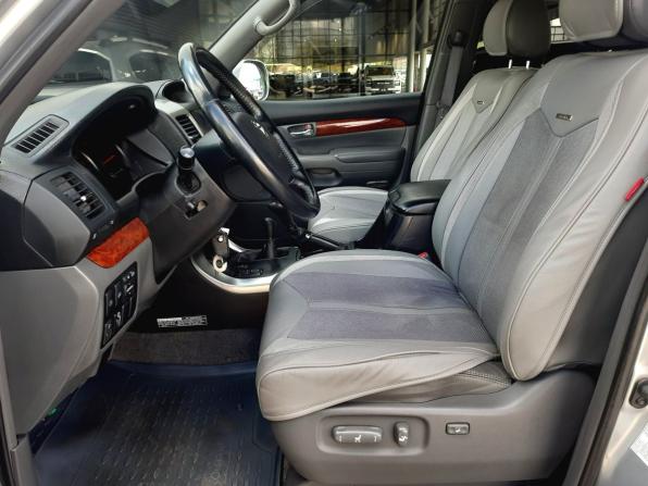 Toyota Land Cruiser Prado 120 Series Рестайлинг с пробегом 2007 года, цена 2 680 000 рублей, 171930 км, внедорожник, Автокод Объявления