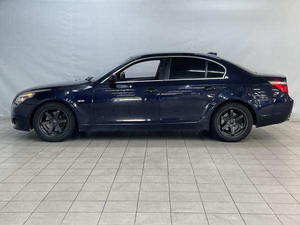 BMW 5 серии V (E60/E61) Рестайлинг с пробегом 2007 года, цена 1 020 000 рублей, 264343 км, седан, Автокод Объявления