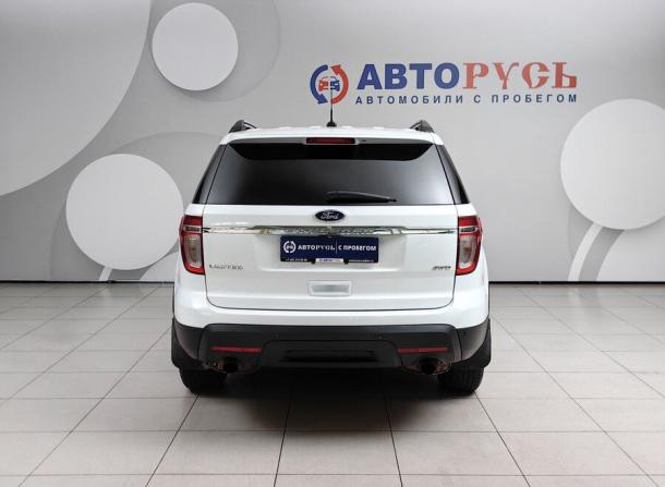 Ford Explorer V Рестайлинг с пробегом 2015 года, цена 2 085 000 рублей, 183000 км, внедорожник, Автокод Объявления