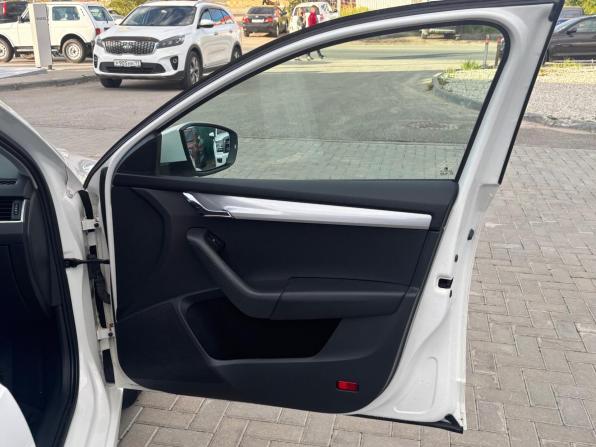 Skoda Octavia III (A7) с пробегом 2015 года, цена 1 360 000 рублей, 152256 км, лифтбек, Автокод Объявления