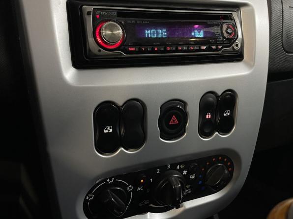 Renault Sandero I с пробегом 2013 года, цена 439 900 рублей, 350000 км, хэтчбек, Автокод Объявления