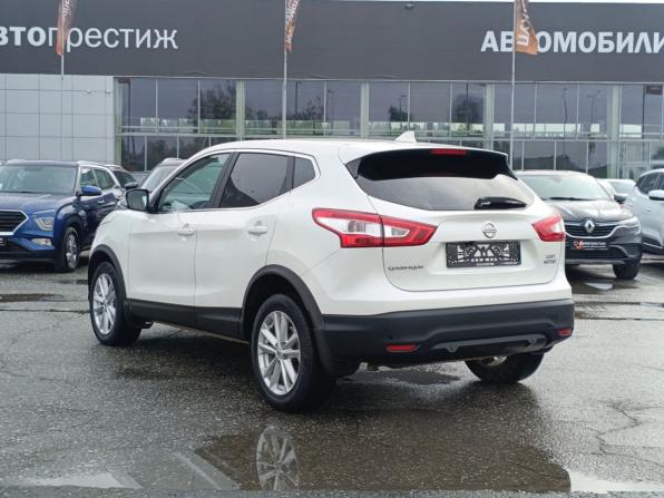 Nissan Qashqai II с пробегом 2017 года, цена 1 695 000 рублей, 114913 км, внедорожник, Автокод Объявления