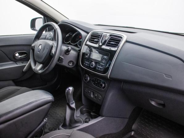 Renault Sandero II с пробегом 2018 года, цена 1 170 000 рублей, 17512 км, хэтчбек, Автокод Объявления