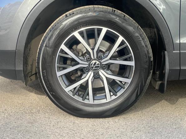 Volkswagen Tiguan II Рестайлинг с пробегом 2021 года, цена 2 299 000 рублей, 125721 км, внедорожник, Автокод Объявления