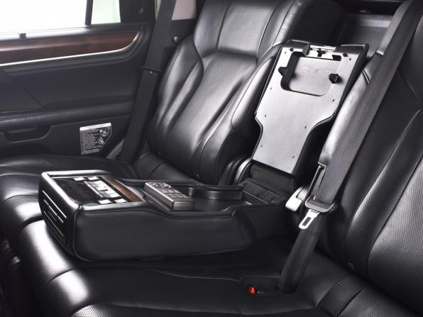 Lexus LX III Рестайлинг 2 с пробегом 2016 года, цена 6 885 997 рублей, 164934 км, внедорожник, Автокод Объявления