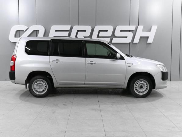 Toyota Probox I Рестайлинг с пробегом 2019 года, цена 1 199 000 рублей, 103526 км, универсал, Автокод Объявления
