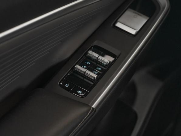 Geely Atlas II с пробегом 2023 года, цена 2 129 000 рублей, 28000 км, внедорожник, Автокод Объявления