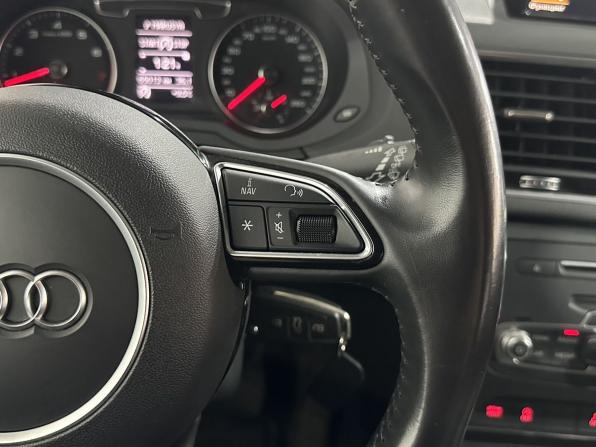Audi Q3 I (8U) Рестайлинг с пробегом 2016 года, цена 2 199 000 рублей, 64916 км, внедорожник, Автокод Объявления