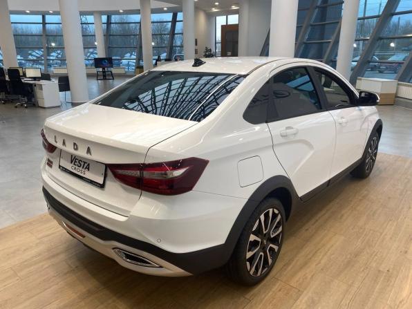 Lada (ВАЗ) Vesta I Рестайлинг (NG) с пробегом 2023 года, цена 1 431 500 рублей, 24043 км, седан, Автокод Объявления