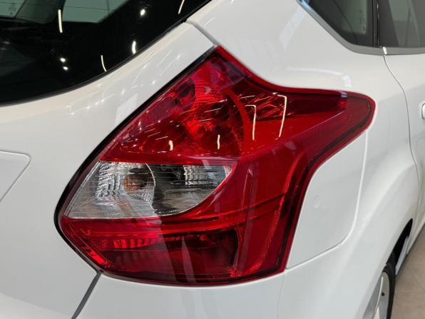 Ford Focus III с пробегом 2012 года, цена 820 000 рублей, 155755 км, хэтчбек, Автокод Объявления
