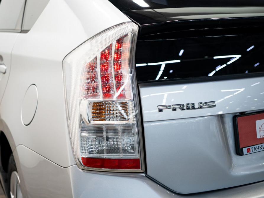 Toyota Prius III (XW30) Чита  - изображение 19