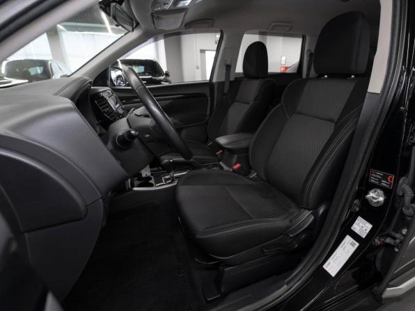 Mitsubishi Outlander III Рестайлинг 3 с пробегом 2019 года, цена 2 180 000 рублей, 80304 км, внедорожник, Автокод Объявления