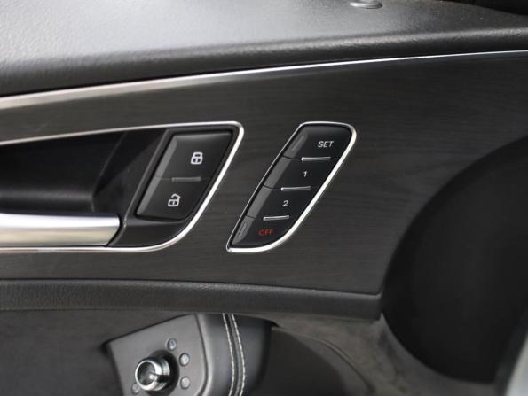 Audi A6 IV (C7) Рестайлинг с пробегом 2014 года, цена 2 549 000 рублей, 293212 км, седан, Автокод Объявления