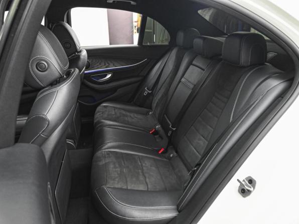 Mercedes-Benz E-Класс V (W213 S213 C238) с пробегом 2019 года, цена 3 048 000 рублей, 107979 км, седан, Автокод Объявления
