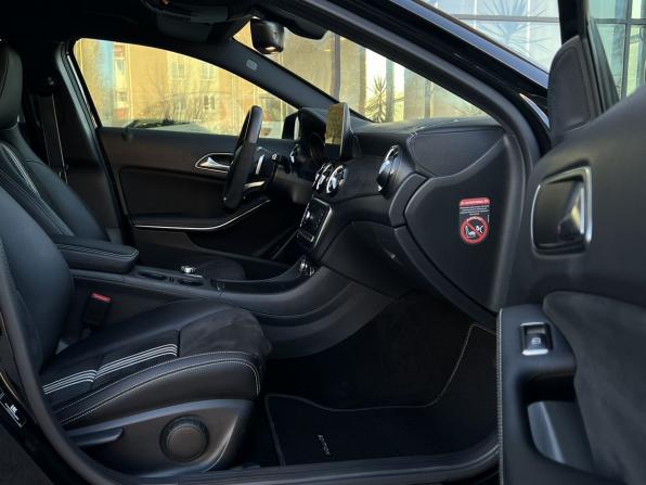 Mercedes-Benz GLA I (X156) Рестайлинг с пробегом 2017 года, цена 2 490 000 рублей, 125844 км, внедорожник, Автокод Объявления