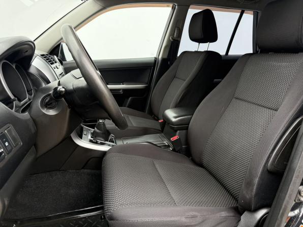 Suzuki Grand Vitara II с пробегом 2008 года, цена 890 000 рублей, 321042 км, внедорожник, Автокод Объявления