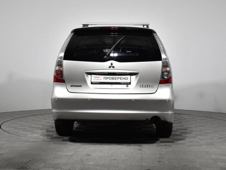 Mitsubishi Grandis I Санкт-Петербург  - изображение 7