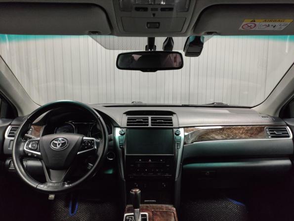 Toyota Camry VII (XV50) Рестайлинг 2 с пробегом 2017 года, цена 2 227 000 рублей, 140923 км, седан, Автокод Объявления