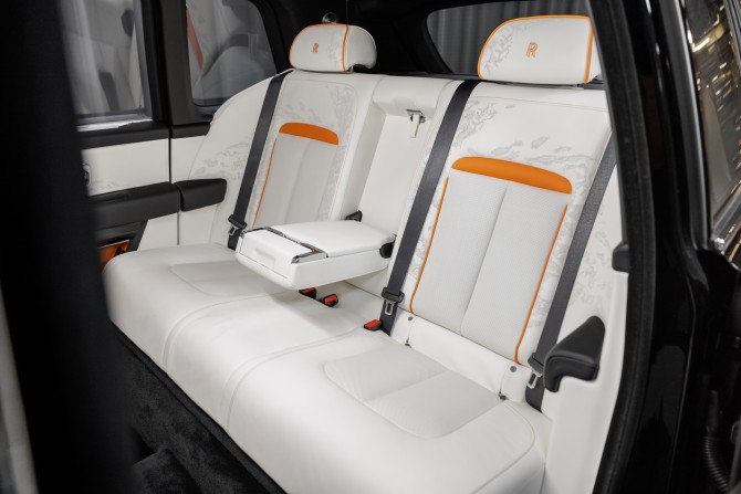 Новый Rolls-Royce Cullinan I Рестайлинг 2024 года, цена 94 846 800 рублей, внедорожник, Автокод Объявления