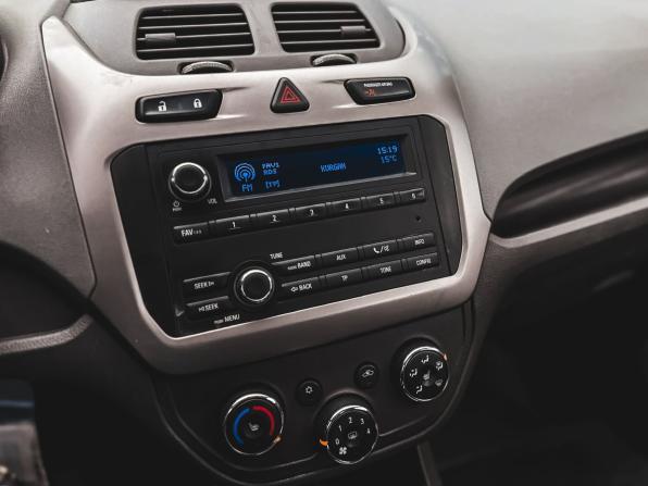 Chevrolet Cobalt II с пробегом 2014 года, цена 600 000 рублей, 180000 км, седан, Автокод Объявления