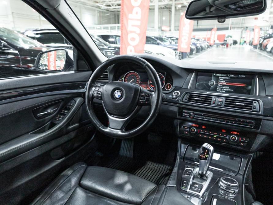 BMW 5 серии VI (F10/F11/F07) Рестайлинг Санкт-Петербург  - изображение 23
