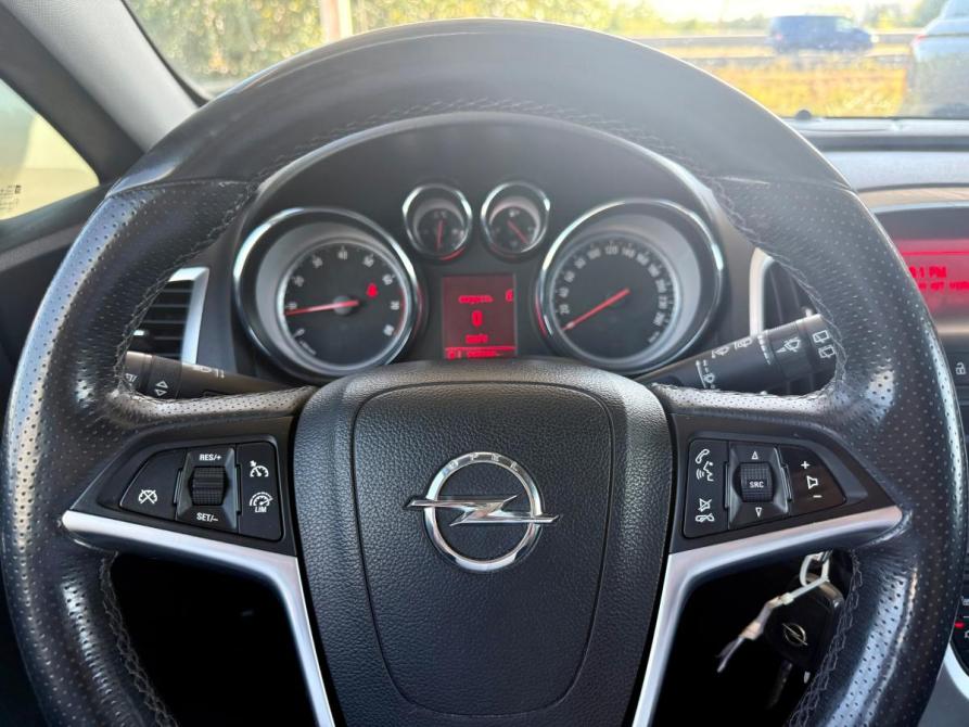 Opel Astra J Рестайлинг Воронеж  - изображение 10
