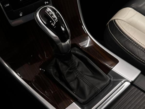 Volvo XC60 I Рестайлинг с пробегом 2014 года, цена 1 625 000 рублей, 261079 км, внедорожник, Автокод Объявления