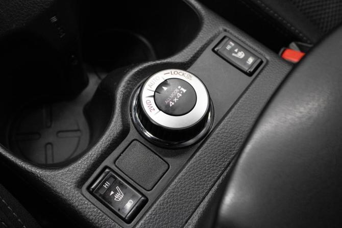Nissan Qashqai II с пробегом 2016 года, цена 1 569 000 рублей, 154385 км, внедорожник, Автокод Объявления