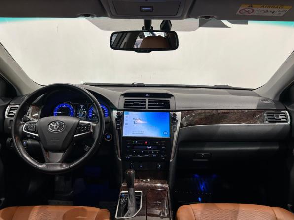 Toyota Camry VII (XV50) Рестайлинг с пробегом 2017 года, цена 1 719 000 рублей, 219770 км, седан, Автокод Объявления