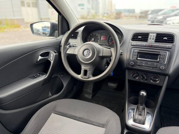 Volkswagen Polo V с пробегом 2013 года, цена 585 000 рублей, 234675 км, седан, Автокод Объявления