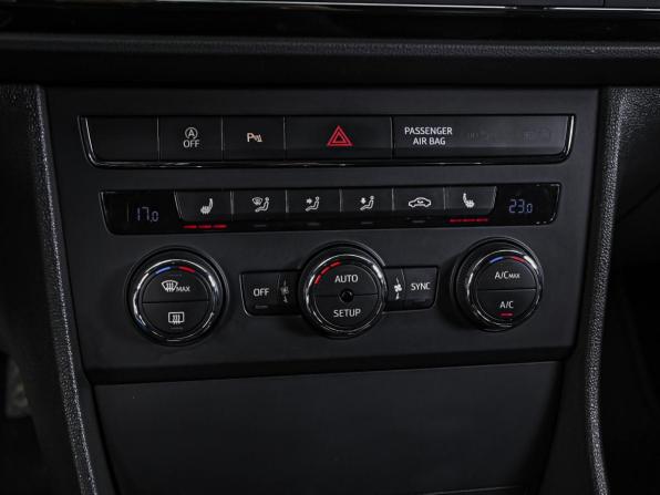 SEAT Leon III с пробегом 2013 года, цена 930 000 рублей, 192044 км, хэтчбек, Автокод Объявления