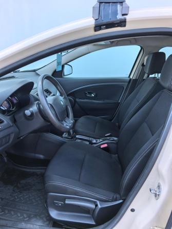 Renault Fluence I Рестайлинг с пробегом 2013 года, цена 790 000 рублей, 142000 км, седан, Автокод Объявления
