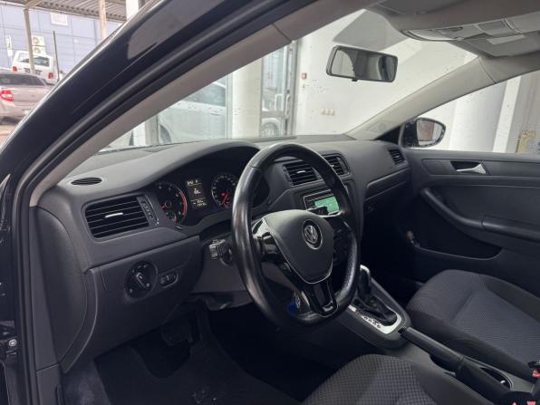 Volkswagen Jetta VI Рестайлинг с пробегом 2014 года, цена 1 140 000 рублей, 172410 км, седан, Автокод Объявления