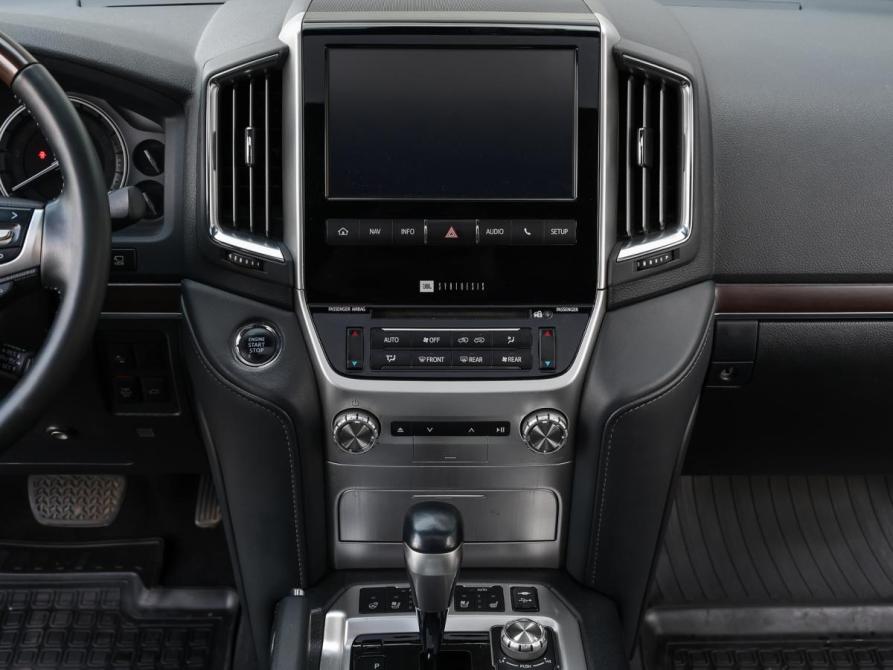 Toyota Land Cruiser 200 Series Рестайлинг 2 Москва  - изображение 14