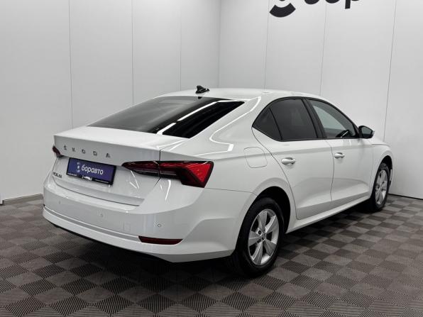 Skoda Octavia IV (A8) с пробегом 2021 года, цена 2 199 000 рублей, 133297 км, лифтбек, Автокод Объявления