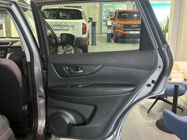 Nissan X-Trail III с пробегом 2015 года, цена 1 480 000 рублей, 235071 км, внедорожник, Автокод Объявления