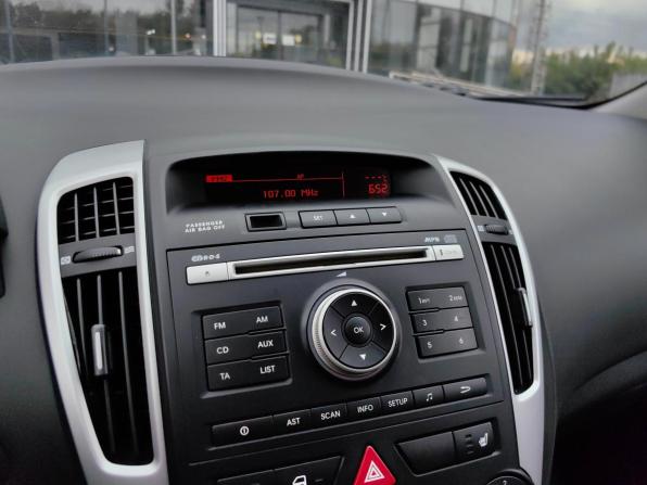 Kia Ceed I Рестайлинг с пробегом 2010 года, цена 545 000 рублей, 271000 км, хэтчбек, Автокод Объявления