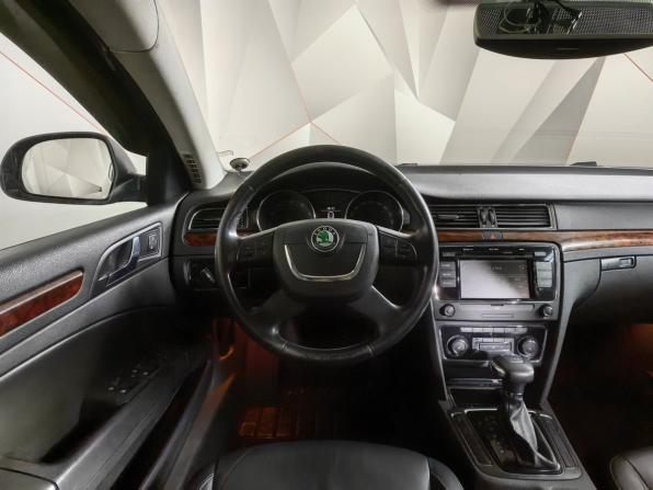 Skoda Superb II с пробегом 2010 года, цена 773 000 рублей, 247936 км, лифтбек, Автокод Объявления