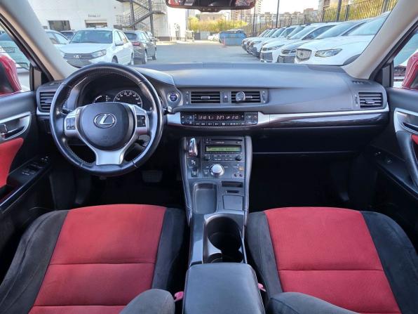 Lexus CT I с пробегом 2012 года, цена 1 570 000 рублей, 156784 км, хэтчбек, Автокод Объявления