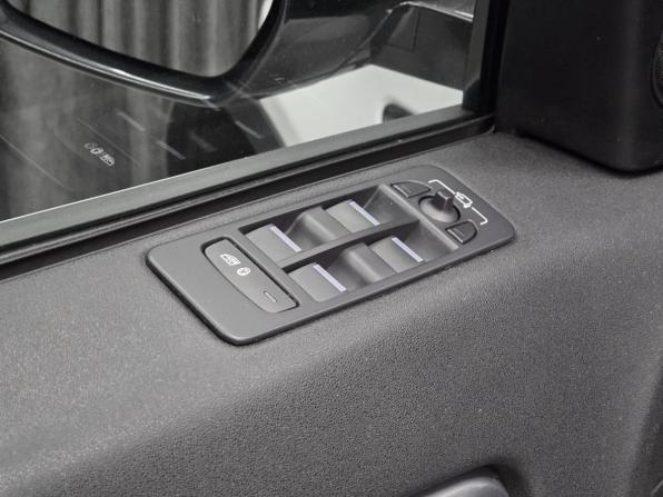 Land Rover Discovery Sport I с пробегом 2018 года, цена 2 249 000 рублей, 135000 км, внедорожник, Автокод Объявления