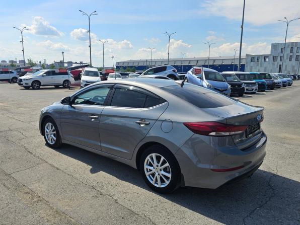 Hyundai Elantra VI (AD) с пробегом 2018 года, цена 1 394 995 рублей, 119937 км, седан, Автокод Объявления