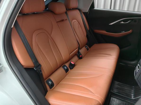 Omoda C5 I с пробегом 2022 года, цена 1 695 000 рублей, 44092 км, внедорожник, Автокод Объявления
