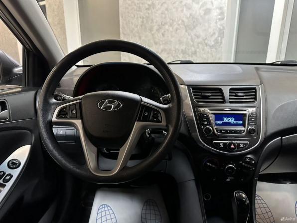 Hyundai Solaris I Рестайлинг с пробегом 2016 года, цена 1 165 000 рублей, 135721 км, седан, Автокод Объявления