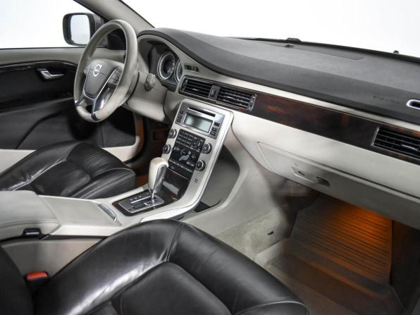 Volvo XC70 II с пробегом 2010 года, цена 1 100 000 рублей, 311533 км, универсал, Автокод Объявления