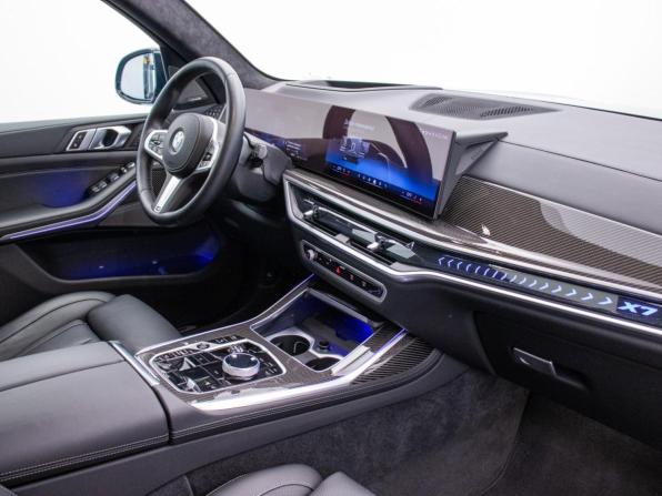 BMW X7 I (G07) Рестайлинг с пробегом 2023 года, цена 13 662 000 рублей, 7301 км, внедорожник, Автокод Объявления
